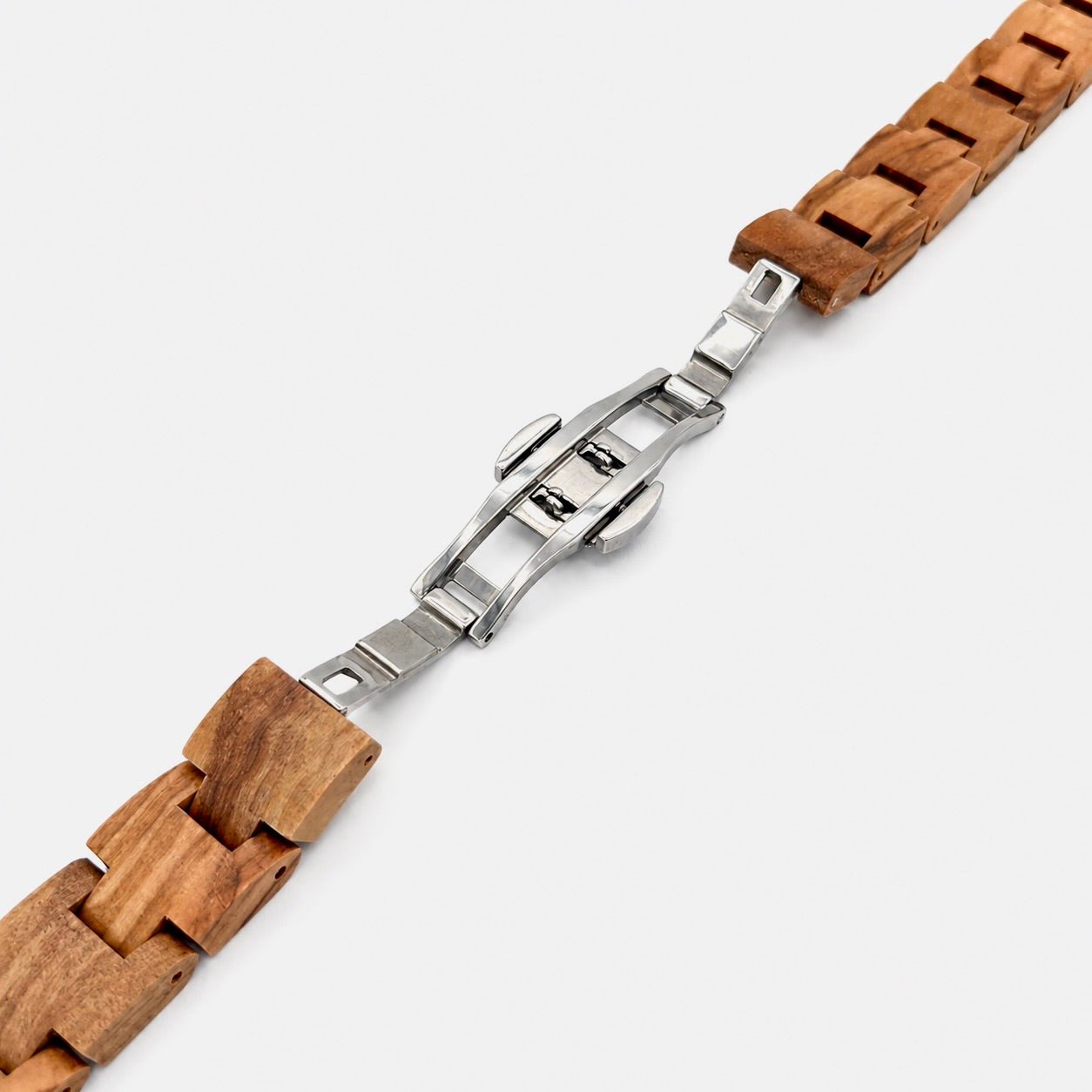 The Willow – Women’s Olive Wood Watch by Everbranch