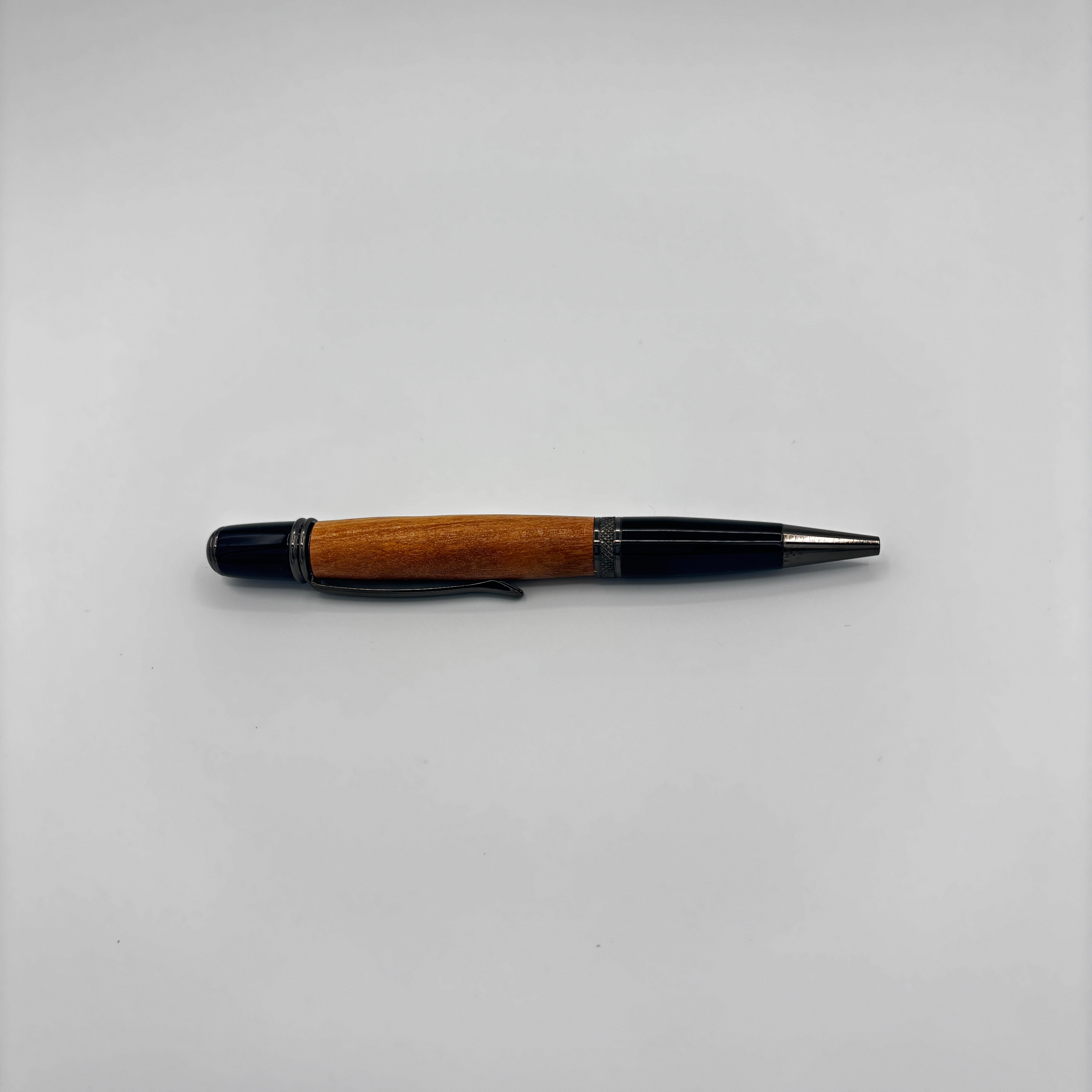 Gatsby Olive Wood Pen – Gunmetal Hardware