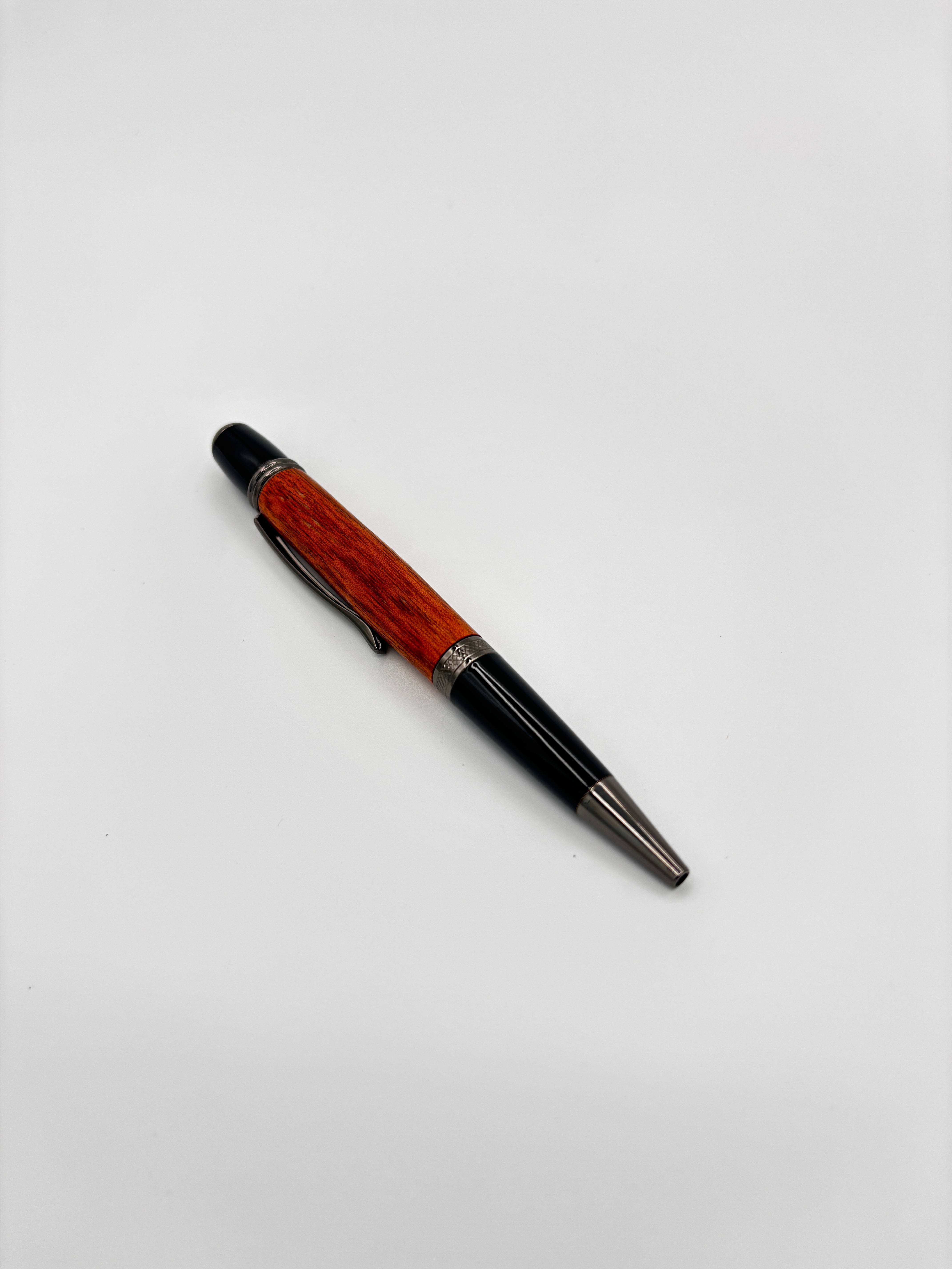 Handcrafted Gatsby Gun Metal Canary Wood Pen – A Striking Blend of Light and Shadow