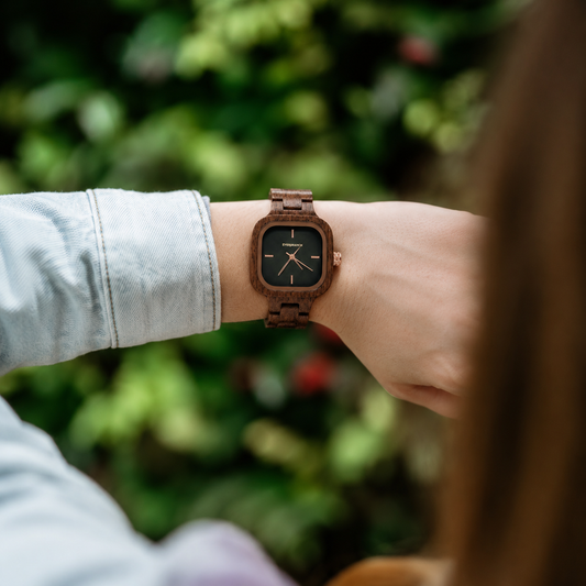 Timber – Women's Wood Watch
