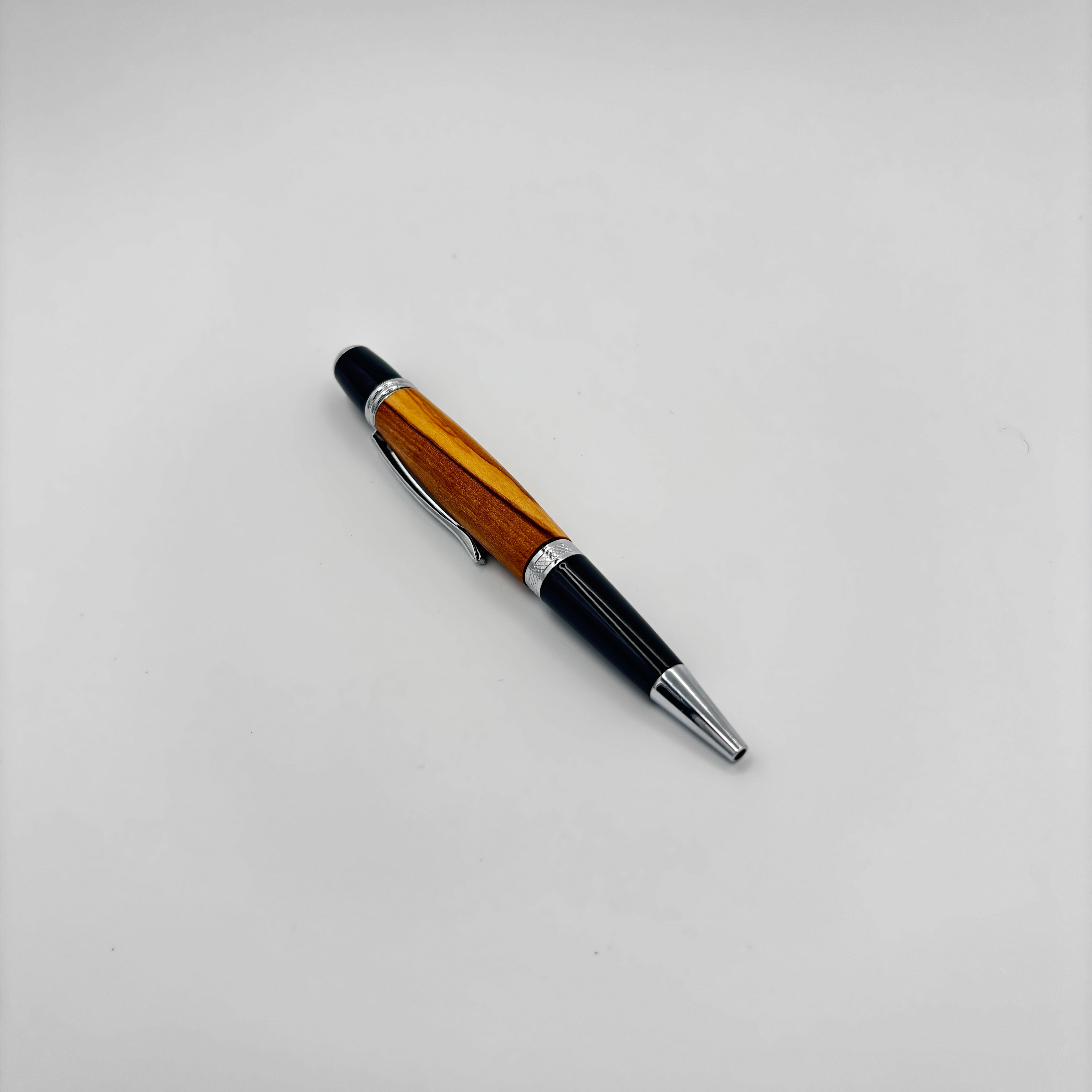Gatsby Silver Olive Wood Pen – Handcrafted Writing Elegance