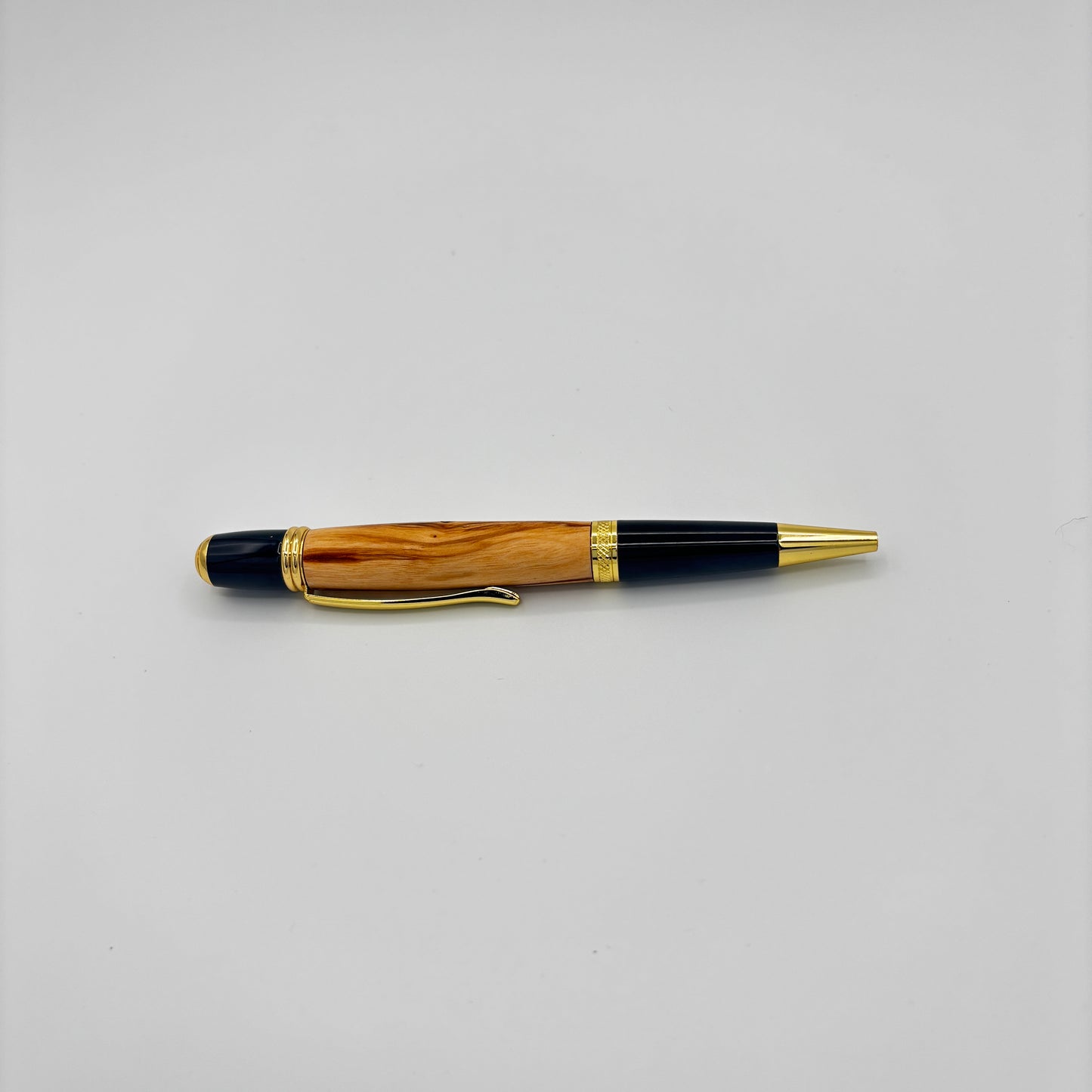 Gatsby Gold Olive Wood Ink Pen – Heritage Collection