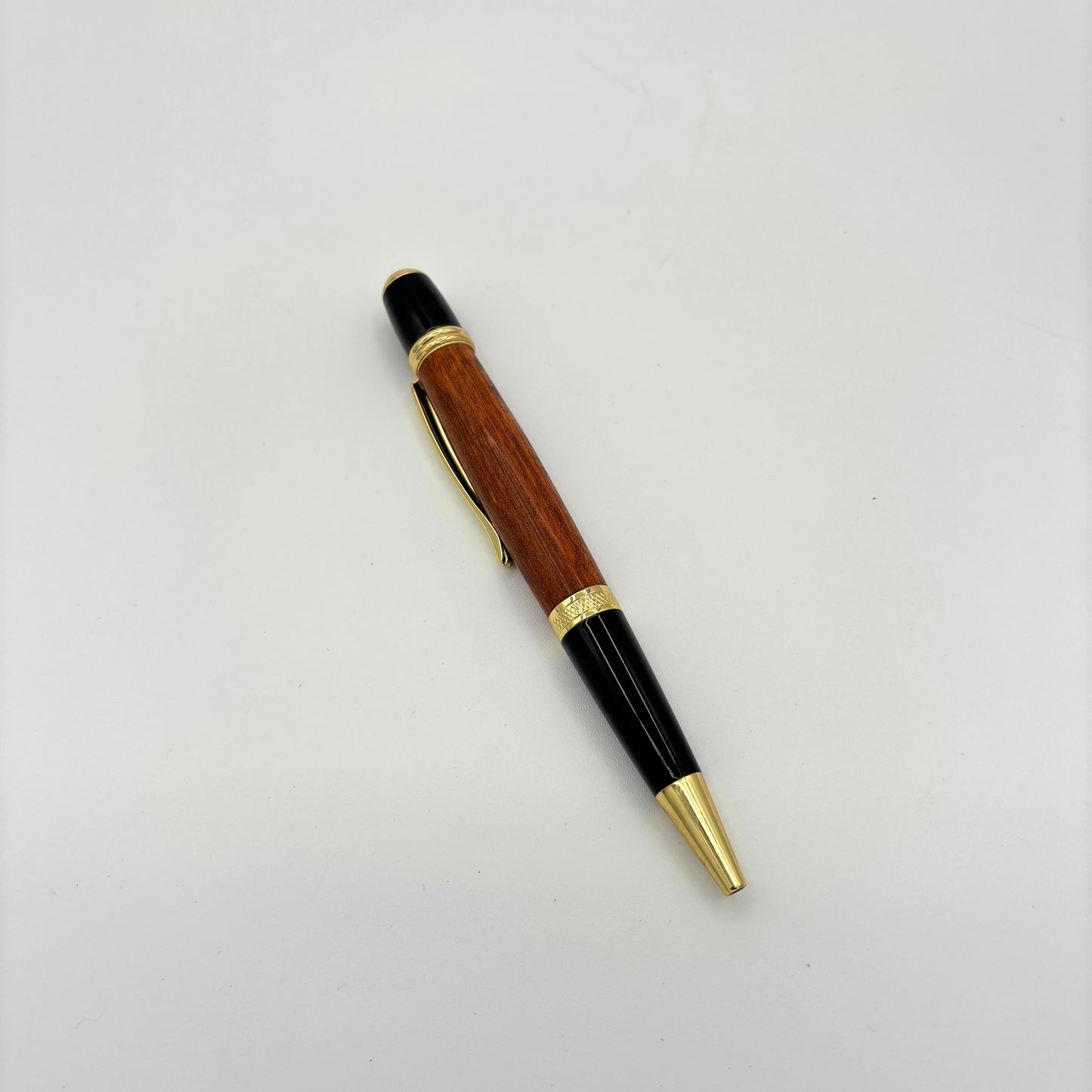 Gatsby Gold Pen – Handcrafted in Real Hardwood