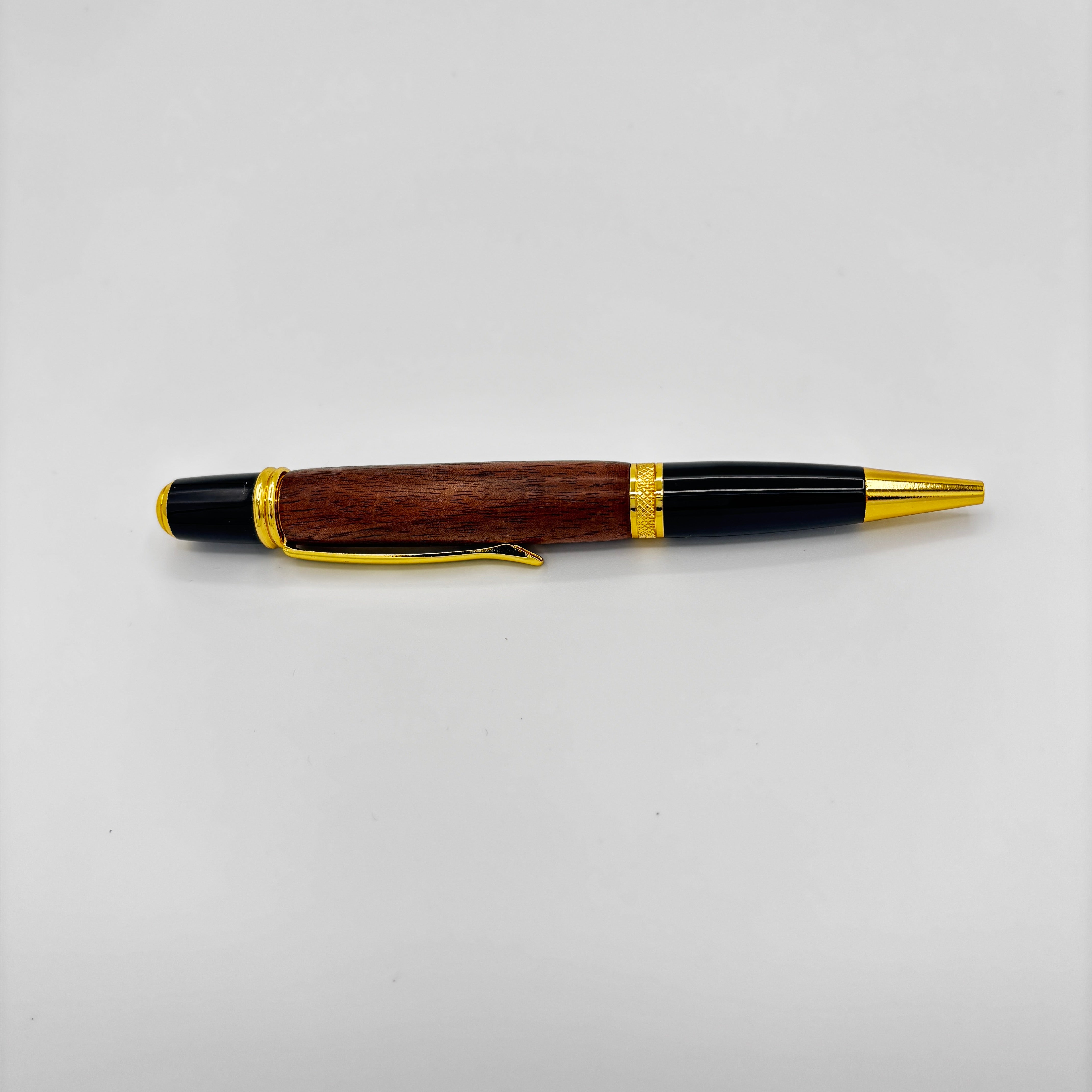 Gatsby Gold Walnut Wood Pen – Artisan Handcrafted Gift