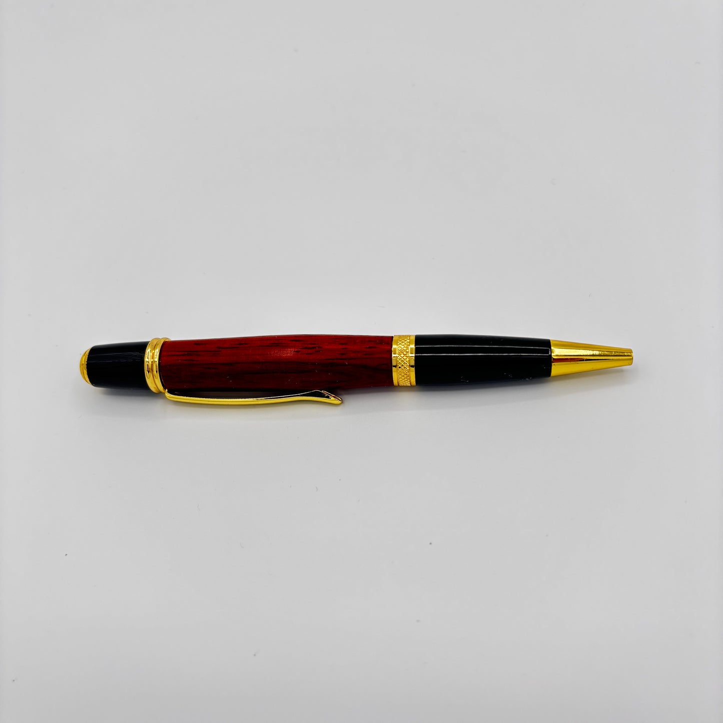 Handcrafted Gatsby Gold Brazilian Cherry Pen – Timeless Gift Edition