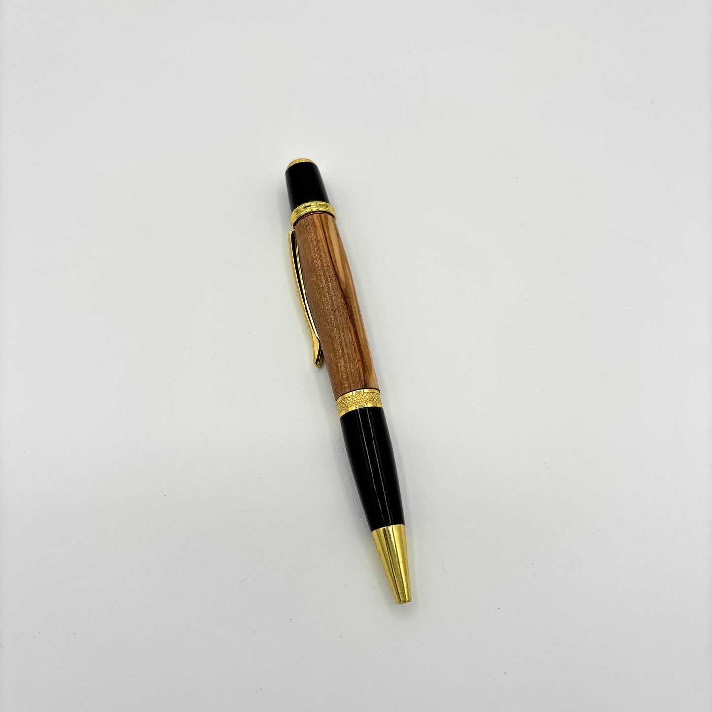 Gatsby Gold Pen – Handcrafted in Real Hardwood